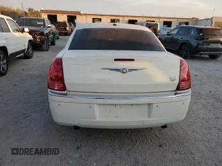 2009 Chrysler 300 with VIN 2C3LA63T39H512125, listed as a Copart auction lot 77184694 with 162,485 mi miles and Salvage Title. Bid and sale history available at carsss.com. Image 6.