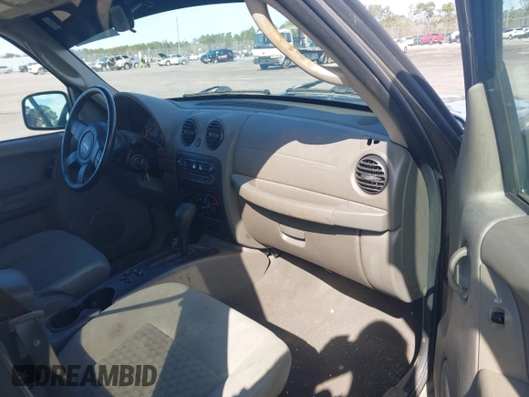 2007 Jeep Liberty Sport with VIN 1J4GL48K47W537636, listed as a IAAI auction lot 41740319 with 237,826 mi miles. Bid and sale history available at carsss.com. Image 5.