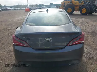 2015 Hyundai Genesis Coupe 3.8L Base с VIN KMHHU6KJ3FU124857, выставлен на аукционе IAAI как лот 42168363 с пробегом 130 469 миль миль и . История ставок и продаж доступна на DreamBid. Изображение 16.