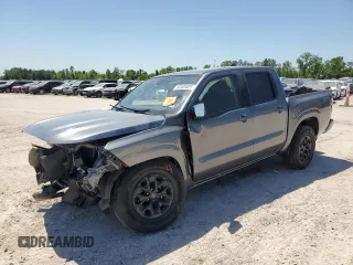 2024 Nissan Frontier SV z VIN 1N6ED1EJ9RN652436, wystawiony jako Copart lot #52405525 z przebiegiem Nie podano mil oraz Szkoda całkowita • Salvage title. Historia ofert i sprzedaży dostępna na DreamBid. Obrazek 1.