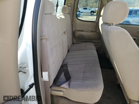 2000 Toyota Tundra SR5 with VIN 5TBBT4415YS050193, listed as a Copart auction lot 53702725 with 136,081 mi miles and Salvage Title. Bid and sale history available at DreamBid. Image 10.