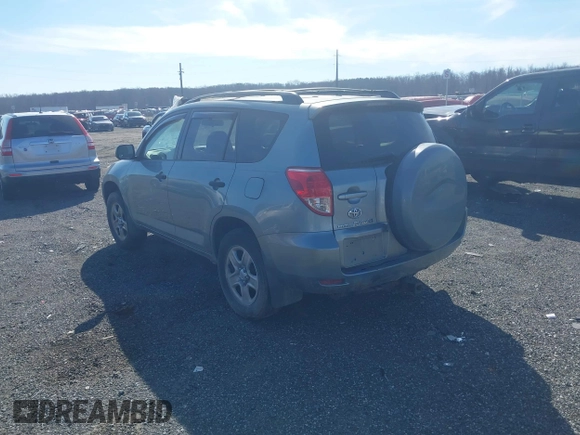 2007 Toyota RAV4 with VIN JTMZD33V275059326, listed as a IAAI auction lot 41609691 with 247,482 mi miles. Bid and sale history available at carsss.com. Image 3.