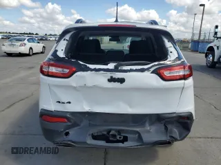 2017 Jeep Cherokee Altitude с VIN 1C4PJMAS7HW605287, выставлен на аукционе Copart как лот 56716915 с пробегом 126 518 миль миль и Списание • Salvage title. История ставок и продаж доступна на DreamBid. Изображение 6.
