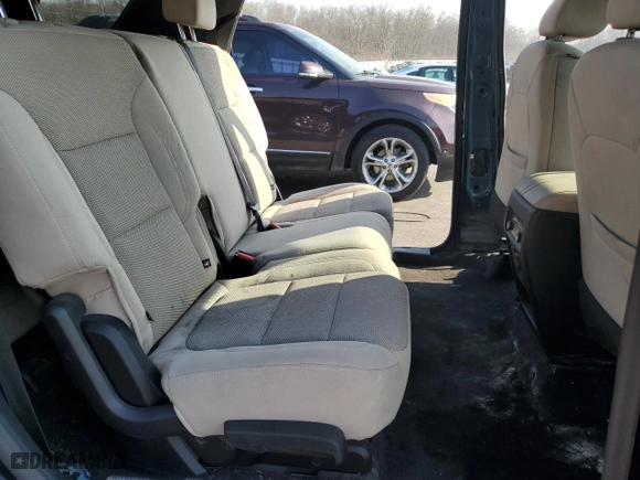2022 Chevrolet Traverse LS with VIN 1GNERFKW0NJ185529, listed as a Copart auction lot 47858895 with 0 mi miles and Clean Title. Bid and sale history available at carsss.com. Image 11.