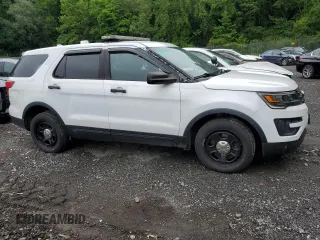 2017 Ford Police Interceptor Utility с VIN 1FM5K8AR1HGB65002, выставлен на аукционе Copart как лот 61573495 с пробегом 159 631 миль миль и Списание • Salvage title. История ставок и продаж доступна на DreamBid. Изображение 4.