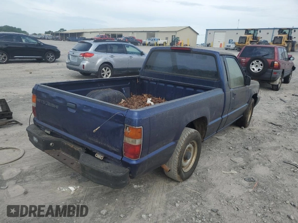 1995 Mitsubishi Mighty Max z VIN JA7LS21G4SP002839, wystawiony jako Copart lot #55777674 z przebiegiem Nie podano mil oraz Czysty tytuł • Clean title. Historia ofert i sprzedaży dostępna na DreamBid. Obrazek 3.