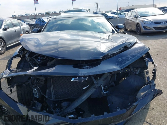 2018 Chevrolet Camaro 1LT z VIN 1G1FB1RS2J0124764, wystawiony jako IAAI lot #41428337 z przebiegiem 80 754 mil mil oraz . Historia ofert i sprzedaży dostępna na DreamBid. Obrazek 12.