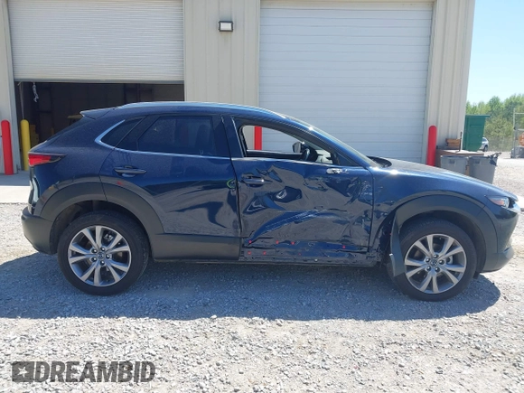 2024 Mazda CX-30 2.5 S Premium Package with VIN 3MVDMBDM7RM654243, listed as a IAAI auction lot 42044783 with 27,936 mi miles. Bid and sale history available at carsss.com. Image 13.