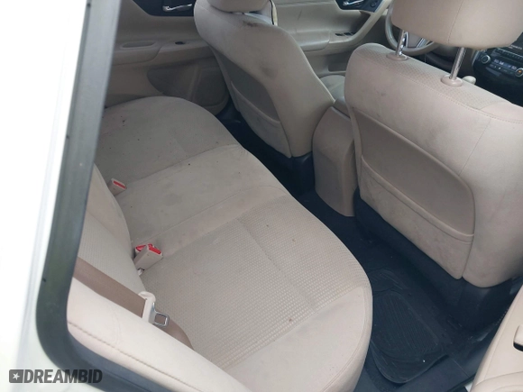 2015 Nissan Altima 2.5 S with VIN 1N4AL3AP2FC476885, listed as a IAAI auction lot 41917690 with 147,345 mi miles. Bid and sale history available at carsss.com. Image 8.