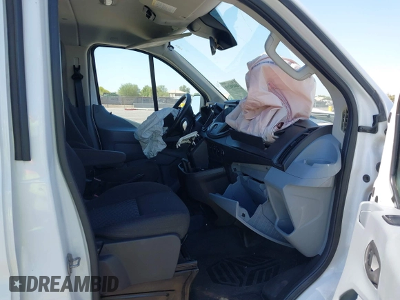2016 Ford Transit XL with VIN 1FMZK1YM4GKA56094, listed as a IAAI auction lot 40458219 with Not provided miles and . Bid and sale history available at DreamBid. Image 5.