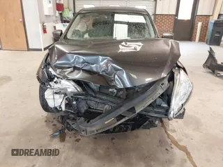2015 Nissan Sentra SV with VIN 3N1AB7AP2FY240087, listed as a IAAI auction lot 41854605 with 139,618 mi miles. Bid and sale history available at carsss.com. Image 6.
