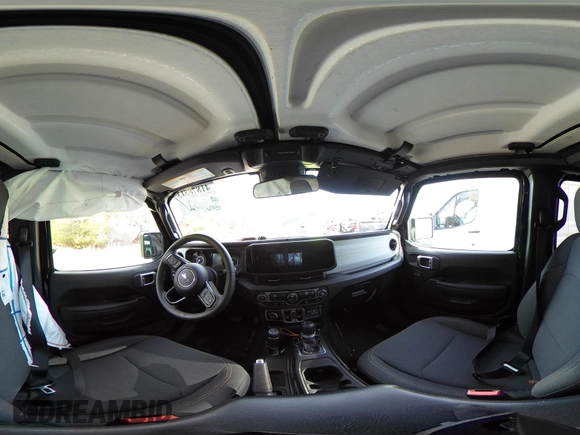 2024 Jeep Wrangler Sport S z VIN 1C4PJXDNXRW253072, wystawiony jako IAAI lot #41878513 z przebiegiem 15 976 mil mil oraz . Historia ofert i sprzedaży dostępna na DreamBid. Obrazek 20.