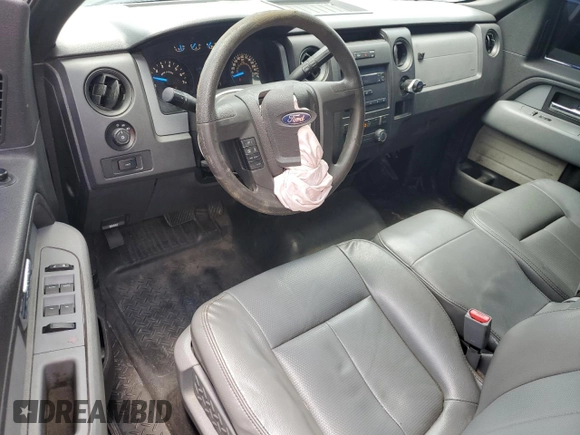 2013 Ford F-150 XL z VIN 1FTEX1EM4DKE77706, wystawiony jako Copart lot #57759535 z przebiegiem 180 754 mil mil oraz Szkoda całkowita • Salvage title. Historia ofert i sprzedaży dostępna na DreamBid. Obrazek 8.