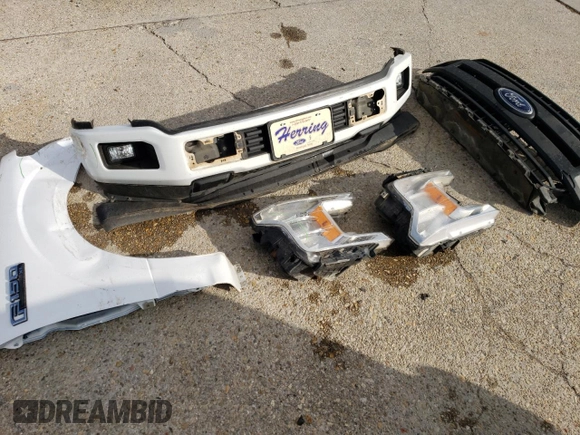 2018 Ford F-150 XL z VIN 1FTMF1CB5JKF66938, wystawiony jako Copart lot #53267555 z przebiegiem 89 692 mil mil oraz Szkoda całkowita • Salvage title. Historia ofert i sprzedaży dostępna na DreamBid. Obrazek 12.