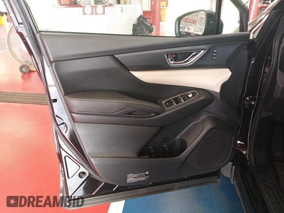 2022 Subaru Ascent Limited with VIN 4S4WMAMD1N3463106, listed as a IAAI auction lot 42728018 with 67,983 mi miles and . Bid and sale history available at DreamBid. Image 2.