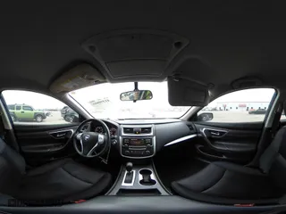 2016 Nissan Altima 2.5 S with VIN 1N4AL3AP4GC209913, listed as a IAAI auction lot 41590666 with 132,686 mi miles. Bid and sale history available at carsss.com. Image 18.