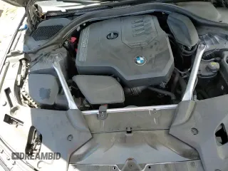 2021 BMW 5 Series 530i z VIN WBA53BH05MCG12177, wystawiony jako Copart lot #65425025 z przebiegiem 10 646 mil mil oraz Szkoda całkowita • Salvage title. Historia ofert i sprzedaży dostępna na DreamBid. Obrazek 14.