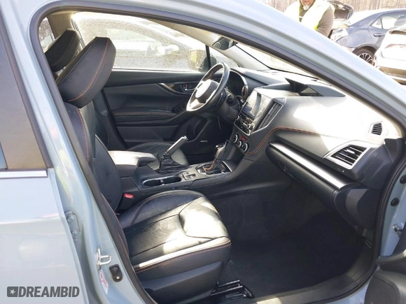 2018 Subaru Crosstrek Limited with VIN JF2GTAMC1J8342738, listed as a IAAI auction lot 41910343 with 131,988 mi miles. Bid and sale history available at carsss.com. Image 5.