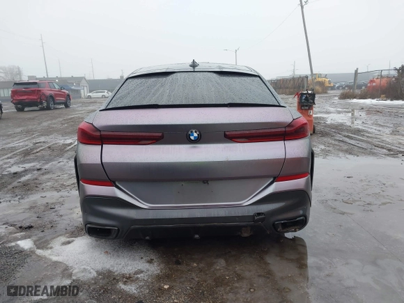 2021 BMW X6 xDrive40i with VIN 5UXCY6C07M9G44005, listed as a IAAI auction lot 41428636 with 65,670 mi miles. Bid and sale history available at carsss.com. Image 16.