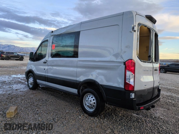 2023 Ford Transit with VIN 1FTBR2DG3PKA80135, listed as a Copart auction lot 46504465 with 21,334 mi miles and Salvage title. Bid and sale history available at DreamBid. Image 2.