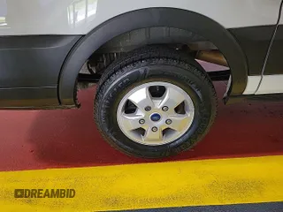 2019 Ford Transit с VIN 1FTYR1YG4KKA38015, выставлен на аукционе IAAI как лот 42723323 с пробегом 117 119 миль миль и . История ставок и продаж доступна на DreamBid. Изображение 19.