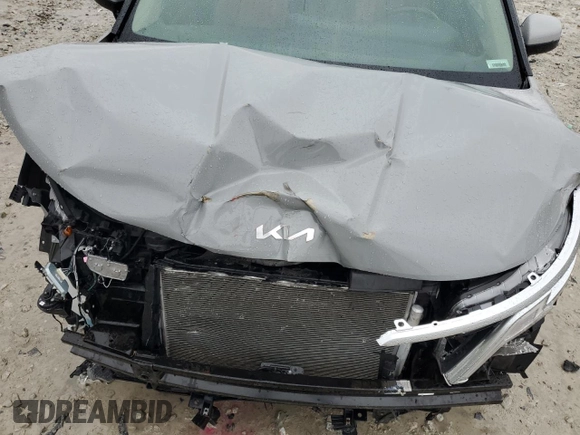 2022 Kia Carnival SX with VIN KNDNE5H37N6066343, listed as a Copart auction lot 73067054 with 18,825 mi miles and Salvage Title. Bid and sale history available at carsss.com. Image 13.
