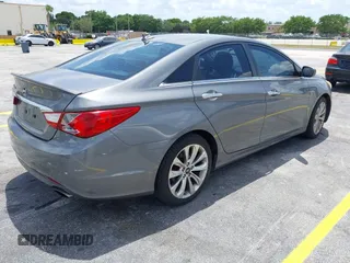 2013 Hyundai Sonata Limited with VIN 5NPEC4AC0DH733266, listed as a IAAI auction lot 42179469 with 115,867 mi miles and . Bid and sale history available at carsss.com. Image 4.