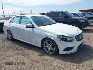 2014 Mercedes-Benz E-Class E 350 Sport with VIN WDDHF5KB6EA900342, listed as a IAAI auction lot 41697608 with 157,330 mi miles. Bid and sale history available at carsss.com. Image 13.