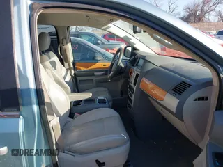 2010 Chrysler Town & Country Limited with VIN 2A4RR6DX9AR153422, listed as a IAAI auction lot 41686509 with 237,868 mi miles. Bid and sale history available at carsss.com. Image 5.