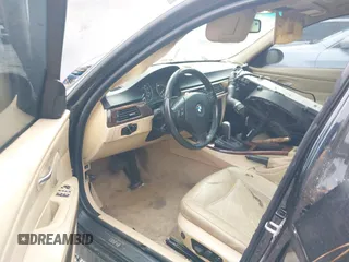 2006 BMW 3 Series 325i с VIN WBAVB135X6KX46981, выставлен на аукционе IAAI как лот 42422064 с пробегом Не указан миль и . История ставок и продаж доступна на DreamBid. Изображение 5.
