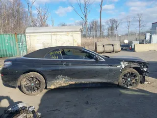 2015 BMW 6 Series 640i xDrive with VIN WBAYP5C55FD873292, listed as a IAAI auction lot 41633129 with 80,360 mi miles. Bid and sale history available at carsss.com. Image 12.