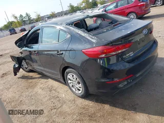 2017 Hyundai Elantra SE z VIN 5NPD74LF1HH099804, wystawiony jako IAAI lot #40579001 z przebiegiem 101 695 mil mil oraz . Historia ofert i sprzedaży dostępna na DreamBid. Obrazek 3.