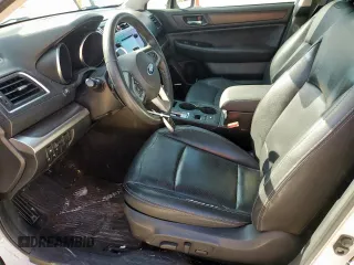 2015 Subaru Legacy Limited z VIN 4S3BNBL67F3044333, wystawiony jako Copart lot #59894395 z przebiegiem 84 049 mil mil oraz Szkoda całkowita • Salvage title. Historia ofert i sprzedaży dostępna na DreamBid. Obrazek 7.