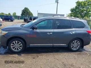 2013 Nissan Pathfinder SL with VIN 5N1AR2MM0DC613562, listed as a IAAI auction lot 42378840 with 113,898 mi miles and . Bid and sale history available at DreamBid. Image 15.
