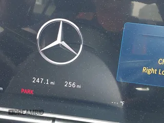 2025 Mercedes-Benz C 300 with VIN W1KAF4GB7SR257114, listed as a IAAI auction lot 42444525 with 256 mi miles and . Bid and sale history available at DreamBid. Image 16.