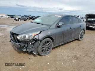 2021 Kia Forte LXS with VIN 3KPF24ADXME284537, listed as a Copart auction lot 58533165 with 70,745 mi miles and Salvage title. Bid and sale history available at DreamBid. Image 1.
