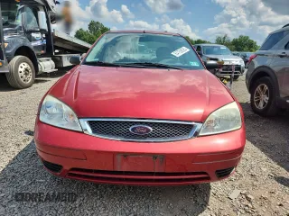 2005 Ford Focus S с VIN 1FAFP34N85W187592, выставлен на аукционе Copart как лот 64759925 с пробегом 27 051 миль миль и Чистый • Clean title. История ставок и продаж доступна на DreamBid. Изображение 5.