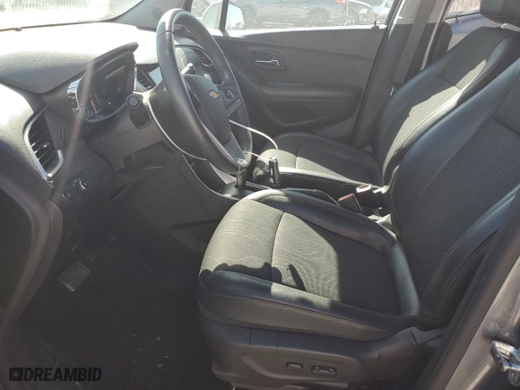2019 Chevrolet Trax LT with VIN KL7CJLSB2KB938595, listed as a Copart auction lot 74458434 with 39,359 mi miles and Salvage Title. Bid and sale history available at carsss.com. Image 7.