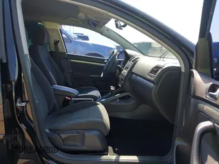 2009 Volkswagen Rabbit S с VIN WVWDA71KX9W141224, выставлен на аукционе IAAI как лот 42174538 с пробегом 130 540 миль миль и . История ставок и продаж доступна на DreamBid. Изображение 5.