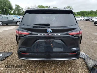 2021 Toyota Sienna Limited with VIN 5TDZRKEC6MS012684, listed as a Copart auction lot 61996195 with 80,609 mi miles and Salvage title. Bid and sale history available at DreamBid. Image 6.