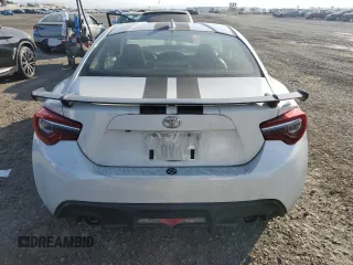 2017 Toyota 86 with VIN JF1ZNAA16H8708522, listed as a Copart auction lot 86366344 with 86,197 mi miles and Clean Title. Bid and sale history available at carsss.com. Image 6.