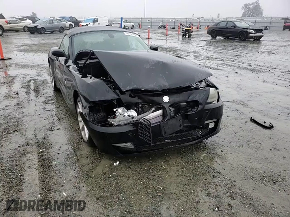 2007 BMW Z4 3.0i with VIN 4USBU33517LW70472, listed as a Copart auction lot 86463984 with 107,115 mi miles and Salvage Title. Bid and sale history available at carsss.com. Image 10.