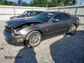 2013 Ford Mustang V6 с VIN 1ZVBP8EM0D5247670, выставлен на аукционе Copart как лот 61867585 с пробегом 185 652 миль миль и Списание • Salvage title. История ставок и продаж доступна на DreamBid. Изображение 1.