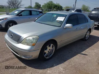 2001 Lexus LS 430 with VIN JTHBN30F510043149, listed as a IAAI auction lot 41933952 with 179,655 mi miles. Bid and sale history available at carsss.com. Image 2.