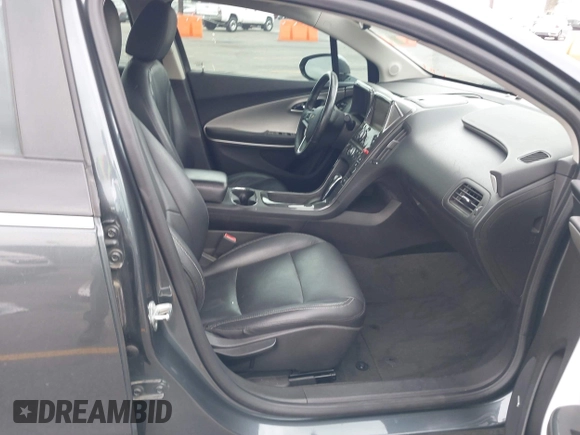 2013 Chevrolet Volt with VIN 1G1RH6E48DU105696, listed as a IAAI auction lot 42121876 with 135,666 mi miles and . Bid and sale history available at carsss.com. Image 5.