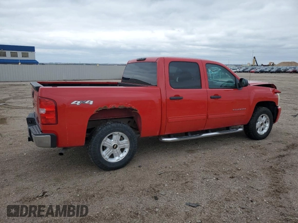 2010 Chevrolet Silverado 1500 LT with VIN 3GCRKSE37AG249876, listed as a Copart auction lot 54674925 with 186,739 mi miles and Salvage Title. Bid and sale history available at DreamBid. Image 3.