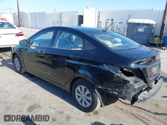 2016 Hyundai Accent SE z VIN KMHCT4AE9GU085523, wystawiony jako IAAI lot #42208002 z przebiegiem 94 653 mil mil oraz . Historia ofert i sprzedaży dostępna na DreamBid. Obrazek 3.