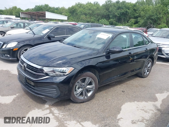 2024 Volkswagen Jetta SE with VIN 3VW7M7BU0RM059133, listed as a IAAI auction lot 42553729 with 13,091 mi miles and . Bid and sale history available at DreamBid. Image 14.