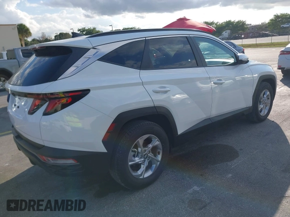 2024 Hyundai Tucson SEL with VIN 5NMJB3DE3RH361984, listed as a IAAI auction lot 41554504 with 36,275 mi miles and . Bid and sale history available at DreamBid. Image 4.