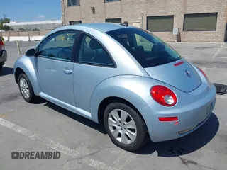2010 Volkswagen Beetle with VIN 3VWRG3AG8AM013672, listed as a IAAI auction lot 42560543 with 73,258 mi miles and . Bid and sale history available at DreamBid. Image 3.
